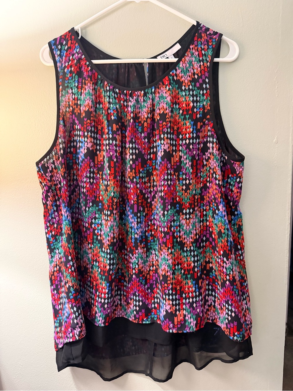 DR2 by Daniel Rainn - Women’s sleeveless blouse XL